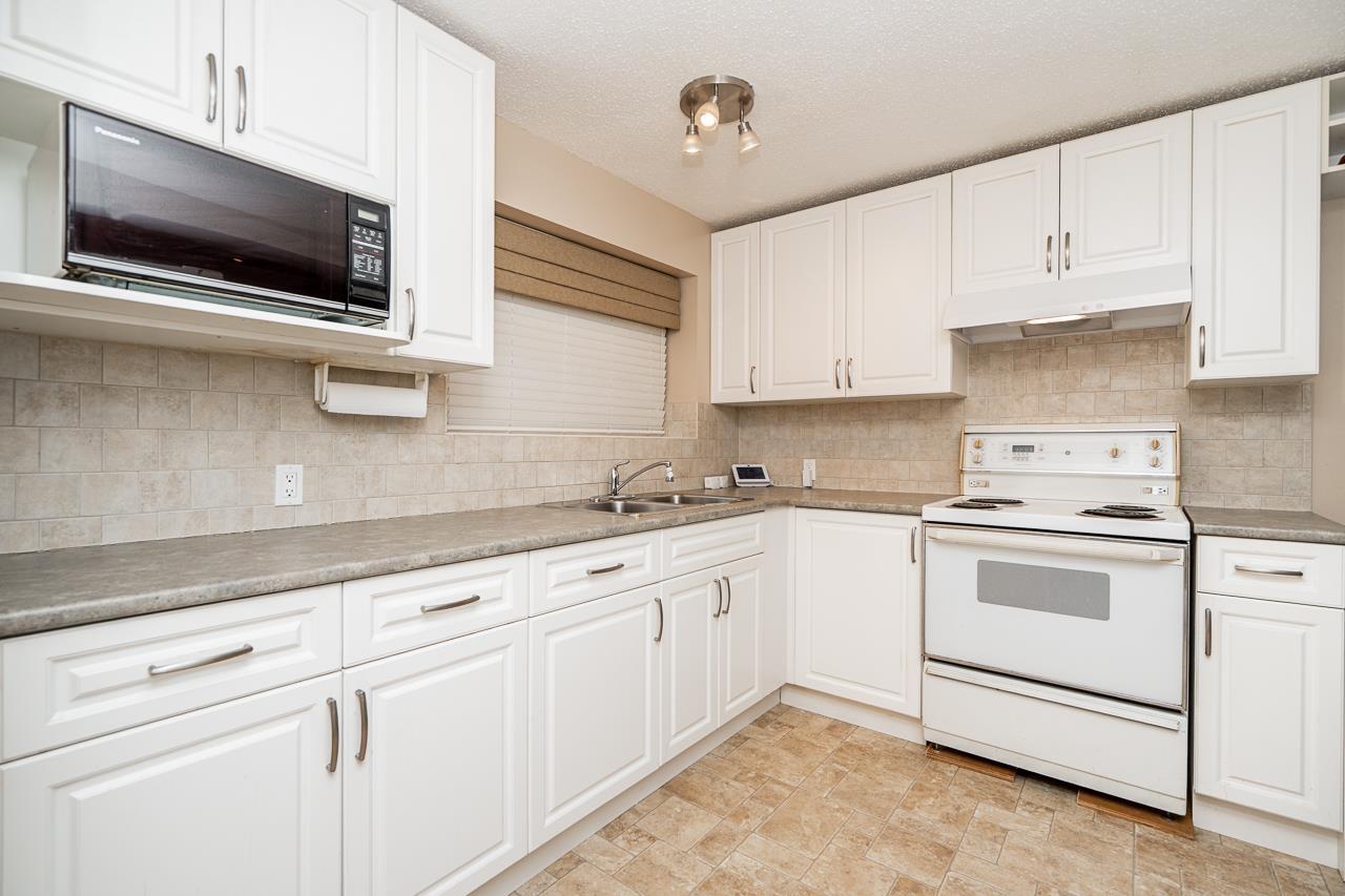 7159 114a Street Property Photo 26