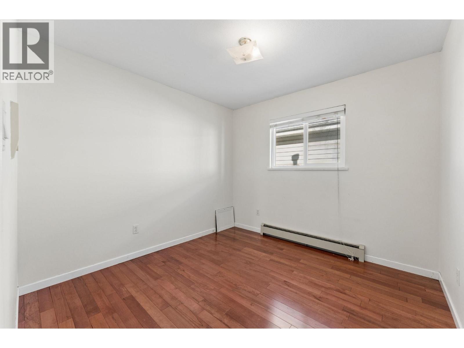 785 E 50th Avenue Property Photo 19