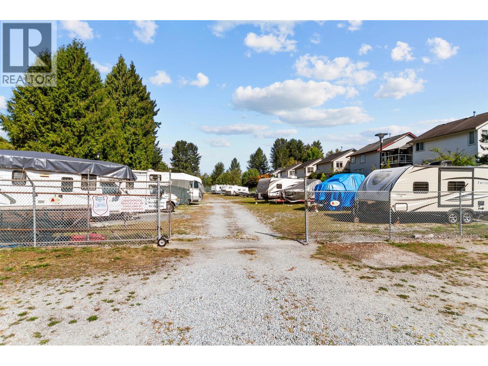 18 11876 Poplar Drive Property Photo 18