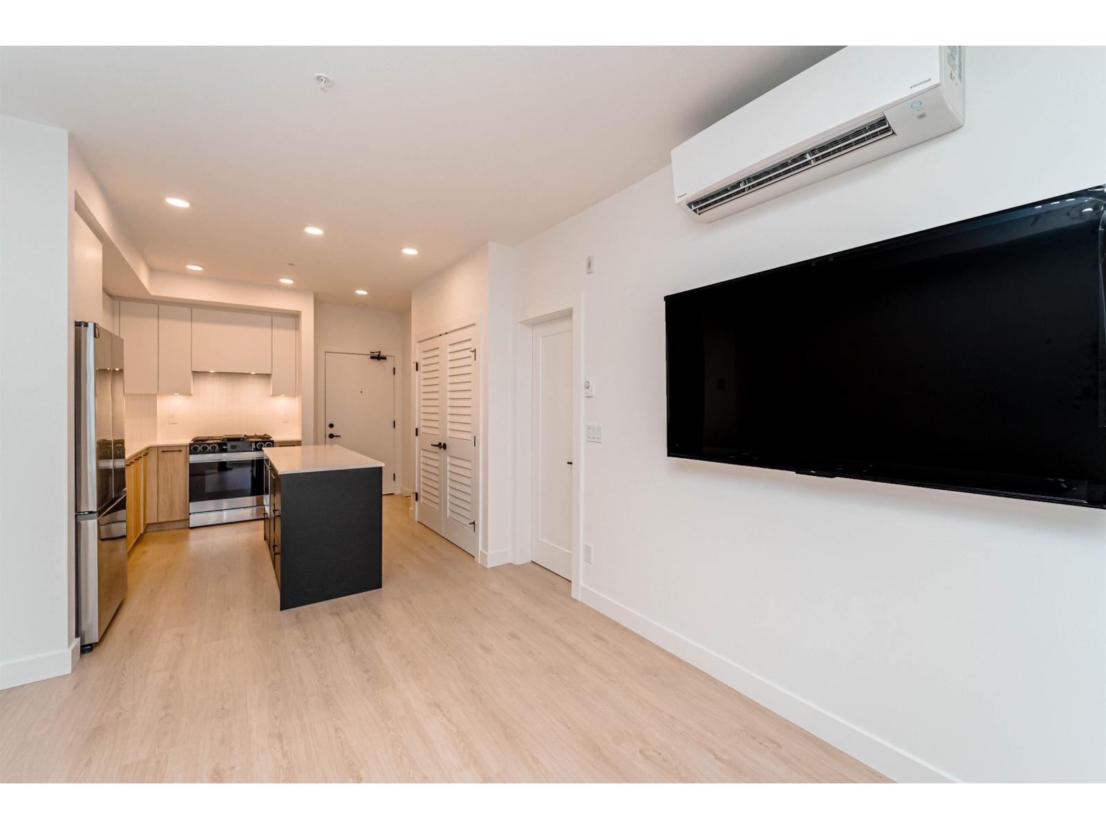 519 19885 76 Avenue Property Photo 10