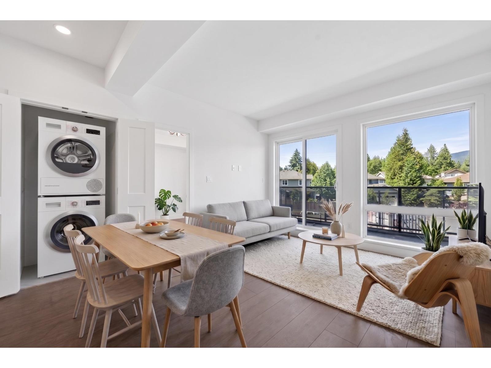 311 2233 156 Street Property Photo 1