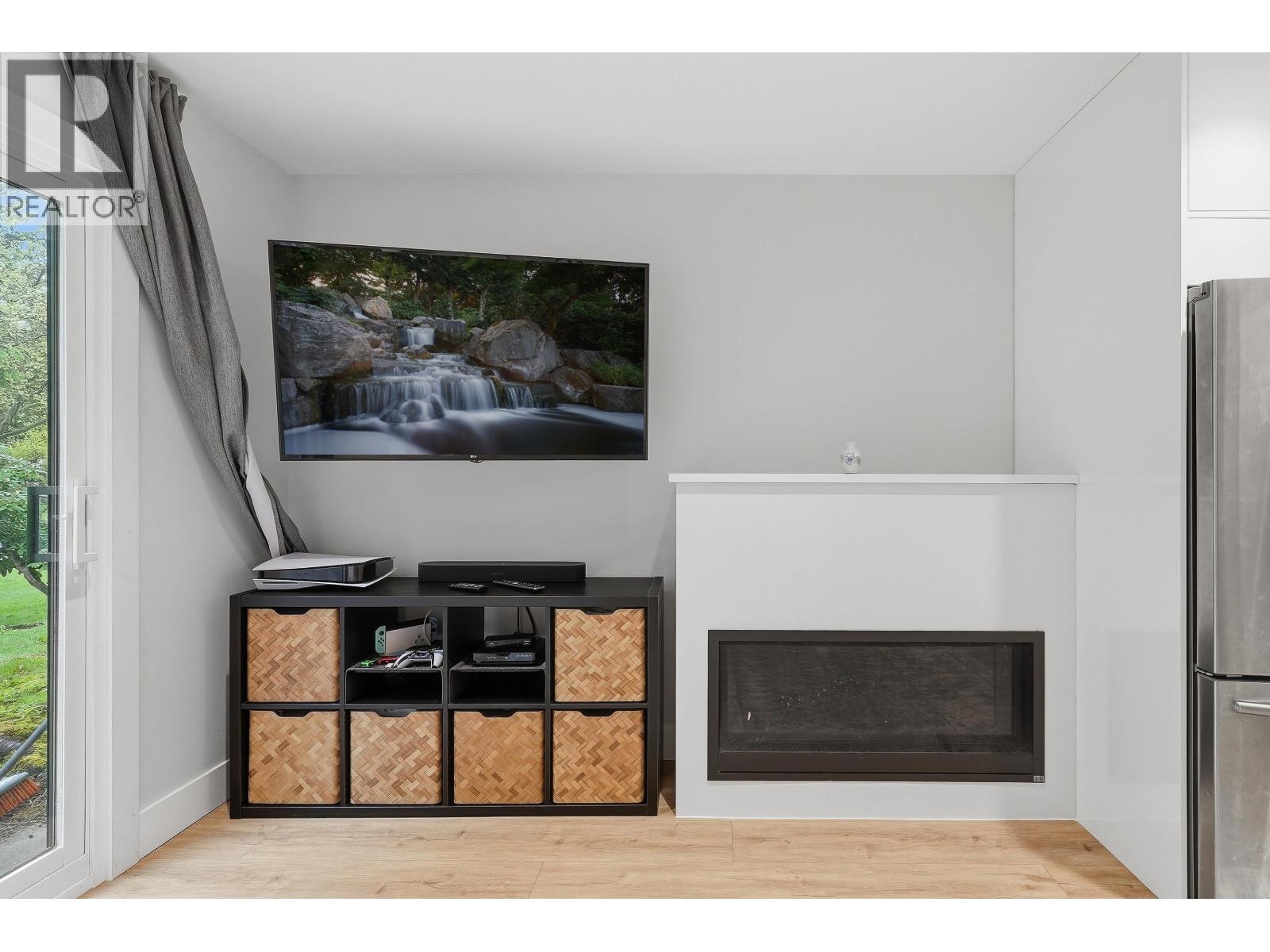 4212 Garden Grove Drive Property Photo 6