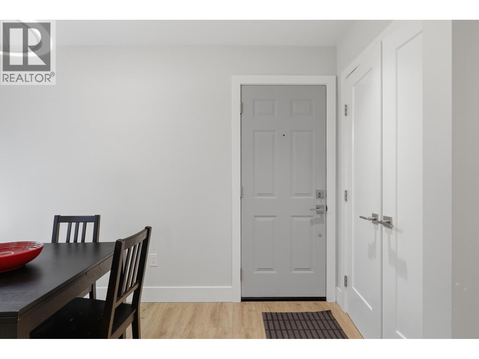 4212 Garden Grove Drive Property Photo 11