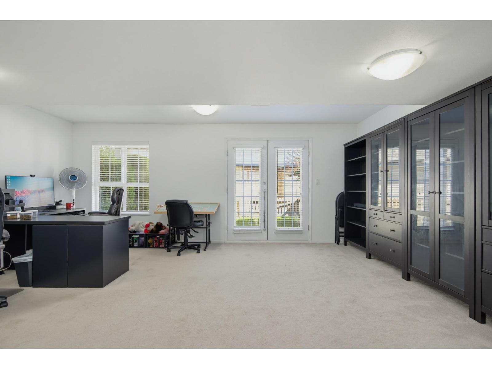 18636 65 Avenue Property Photo 29