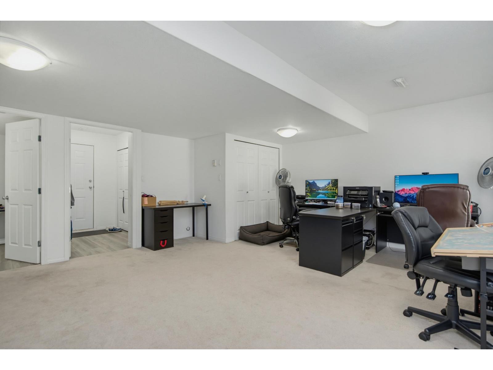 18636 65 Avenue Property Photo 30