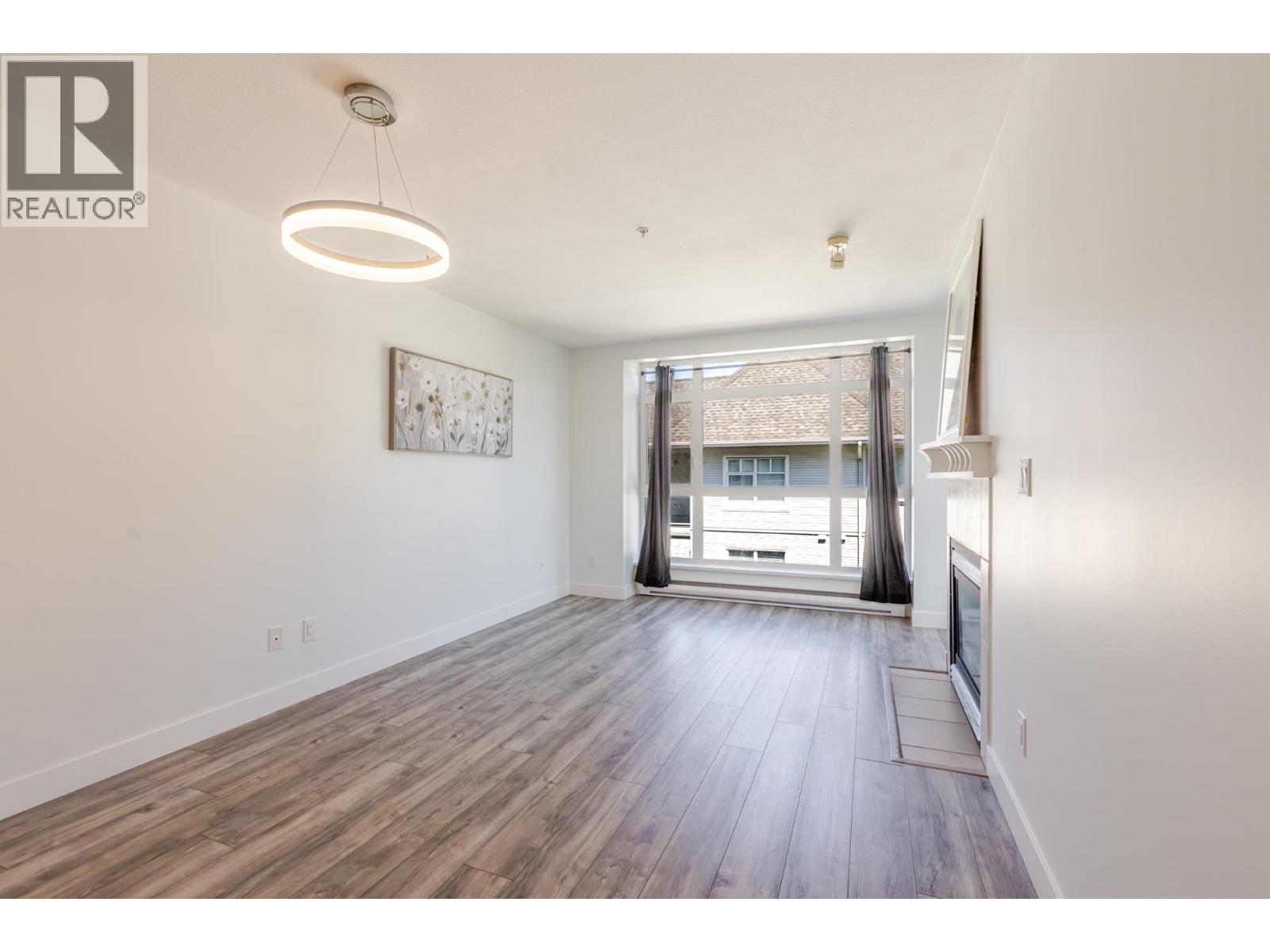 314 3122 St Johns Street Property Photo 8