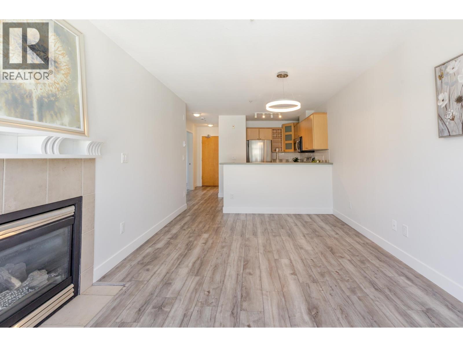 314 3122 St Johns Street Property Photo 14