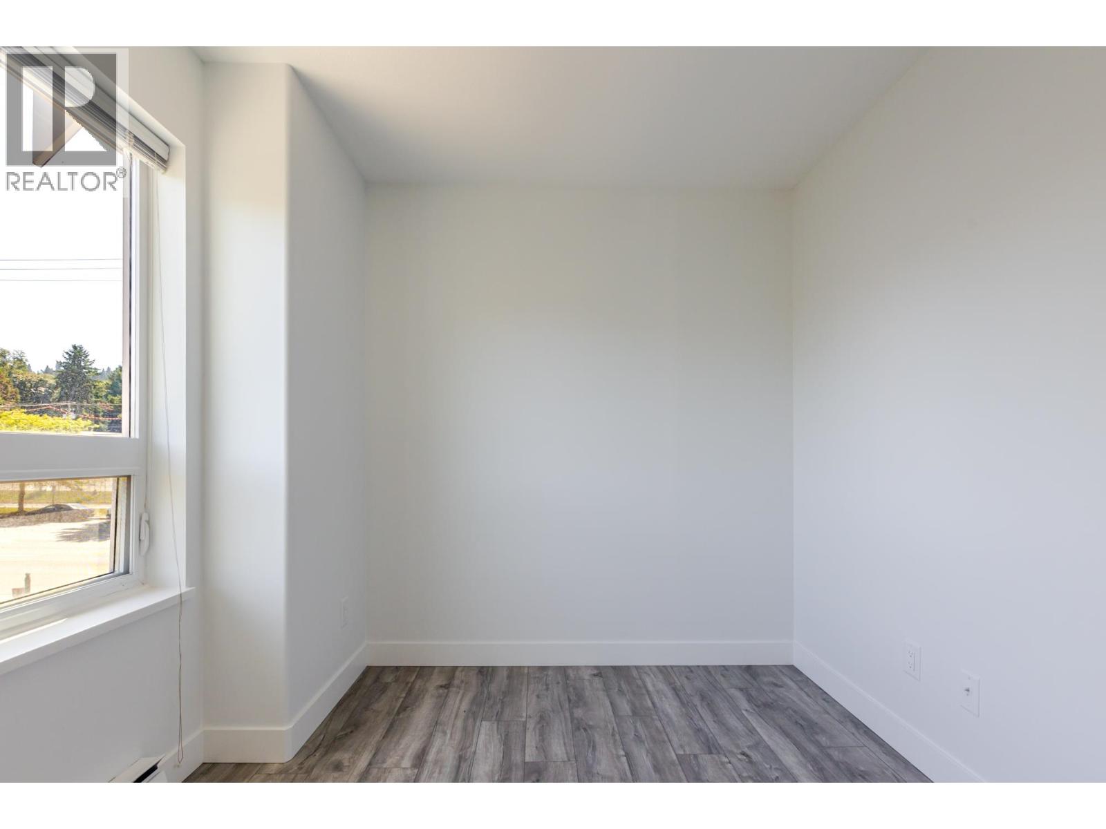 314 3122 St Johns Street Property Photo 23