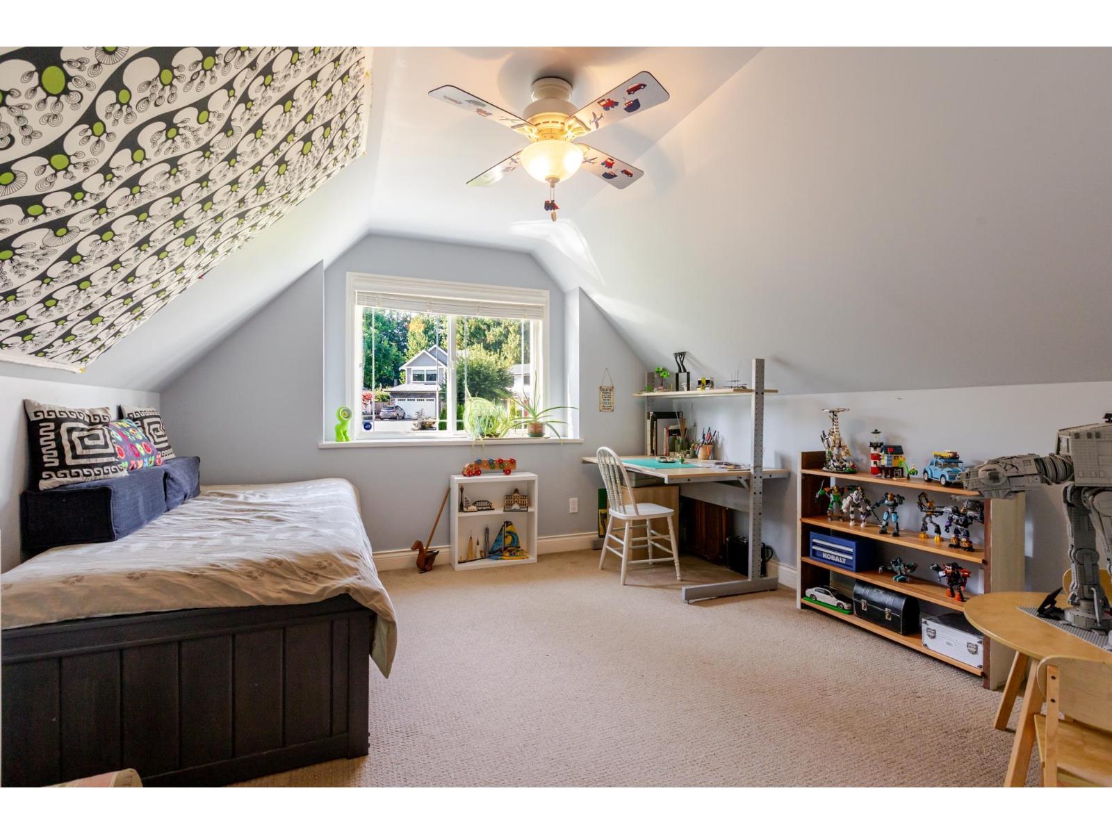 21015 46 Avenue Property Photo 25