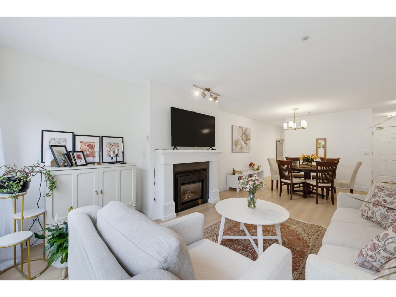 203 15375 17 Avenue Property Photo 10