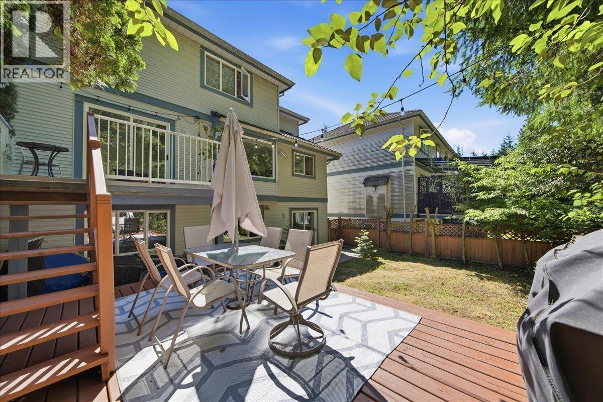 1594 Plateau Crescent Property Photo 33