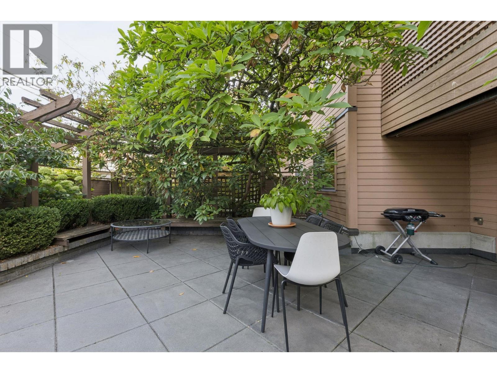 104 2211 West 2nd Ave Property Photo 25