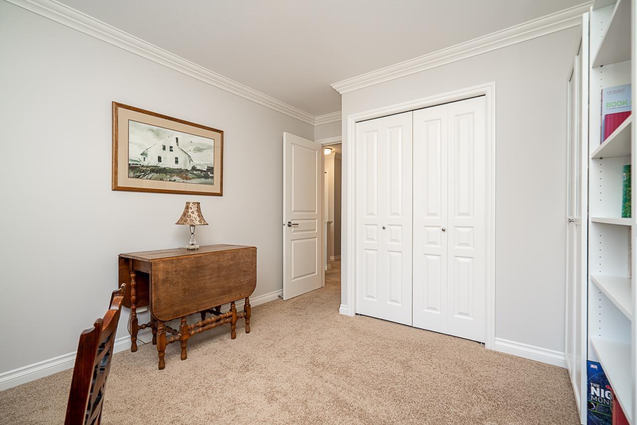 35 15055 20 Avenue Property Photo 27