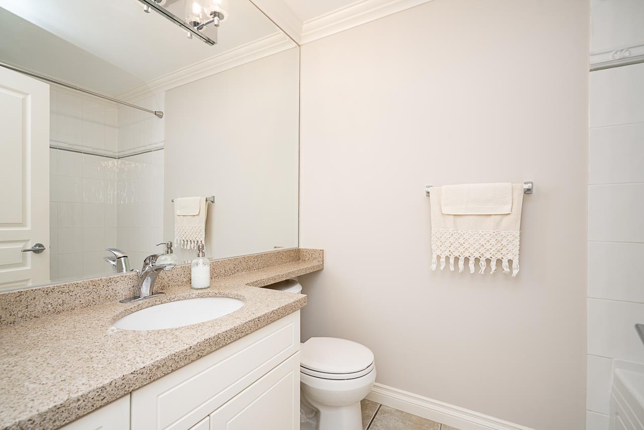 35 15055 20 Avenue Property Photo 29