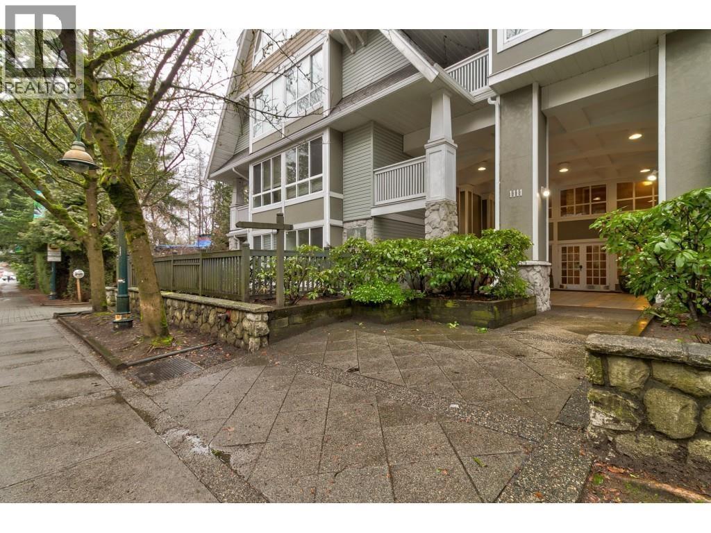 115 1111 Lynn Valley Road Property Photo 3
