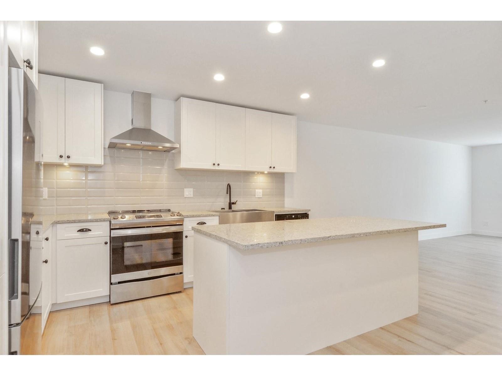 A108 20487 65 Avenue Property Photo 1