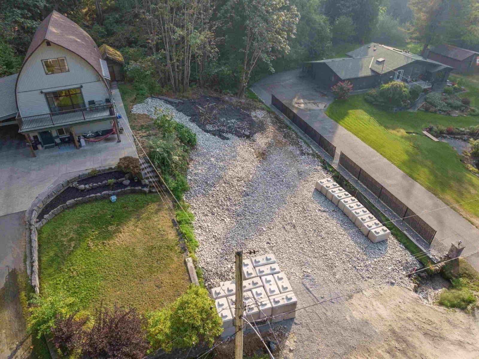 66652 Summer Road Property Photo 4