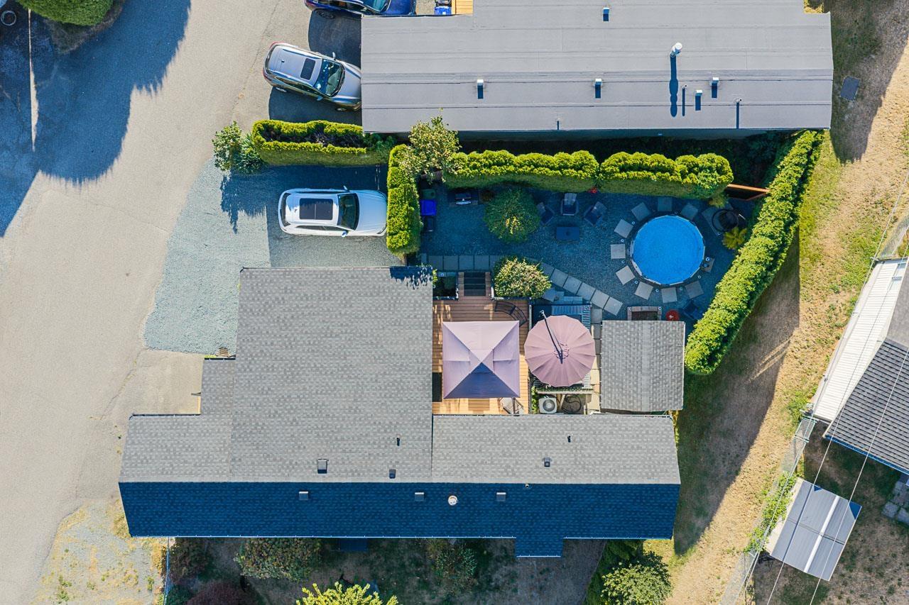 5742 Unsworth Road #80 Property Photo 6
