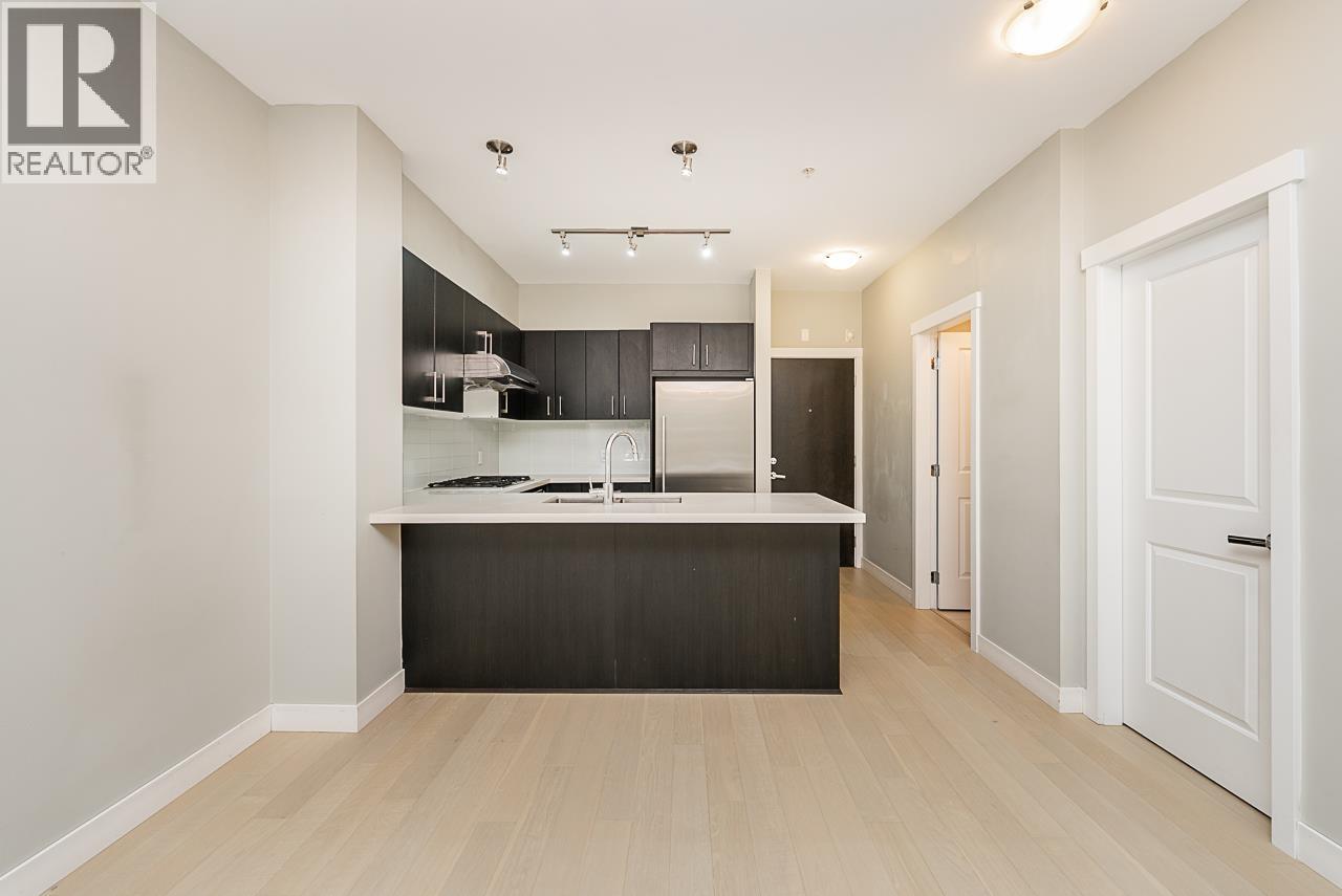 111 3133 Riverwalk Avenue Property Photo 13