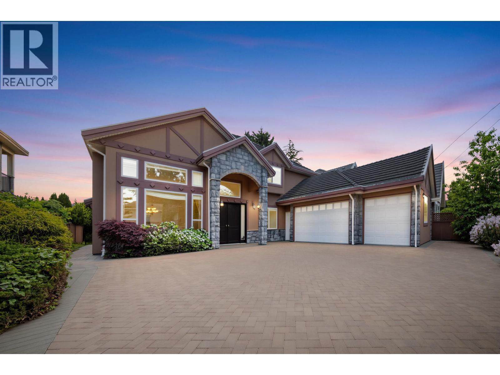 5780 Murchison Road Property Photo 3