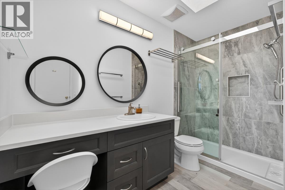290 Santiago Street Property Photo 19