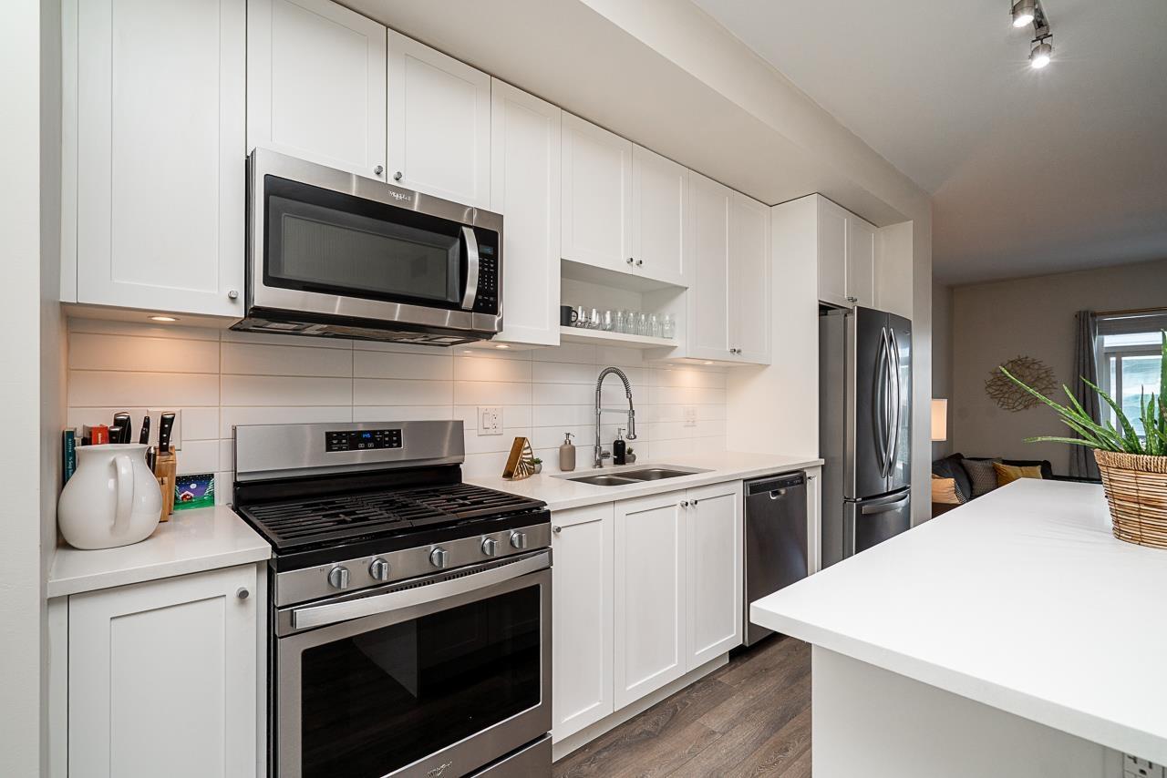 73 16678 25 Avenue Property Photo 15