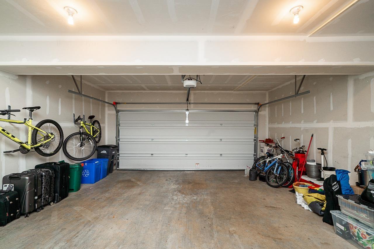 73 16678 25 Avenue Property Photo 32