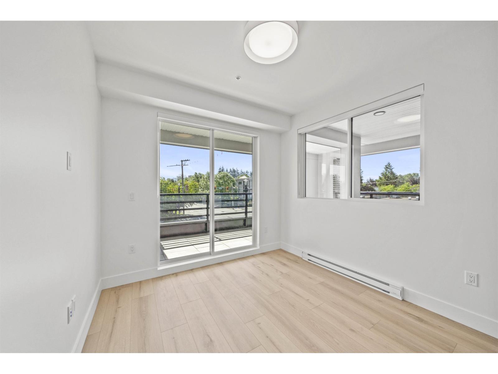 202 20769 Fraser Highway Property Photo 5