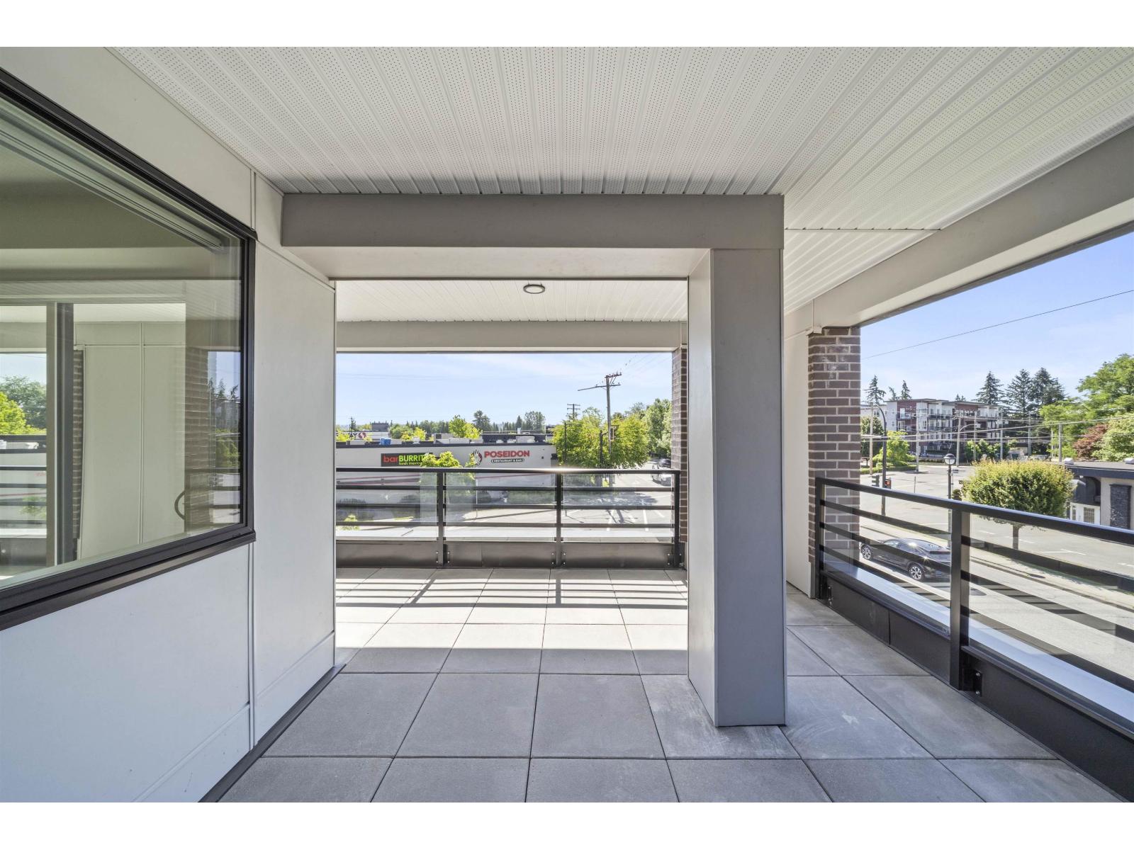 202 20769 Fraser Highway Property Photo 11