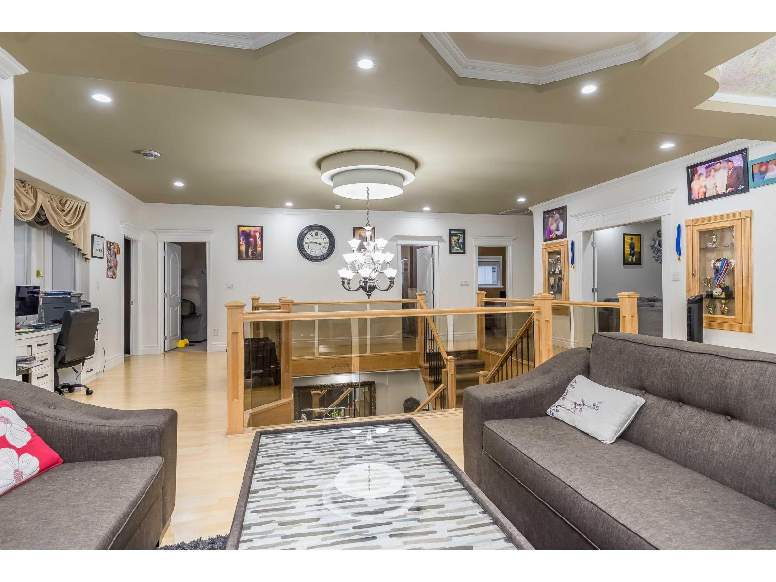 13027 68 Avenue Property Photo 11