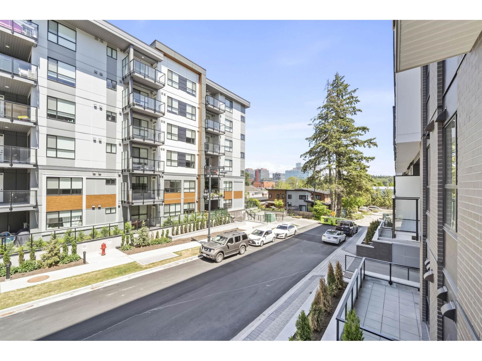 419 13455 94a Avenue Property Photo 8