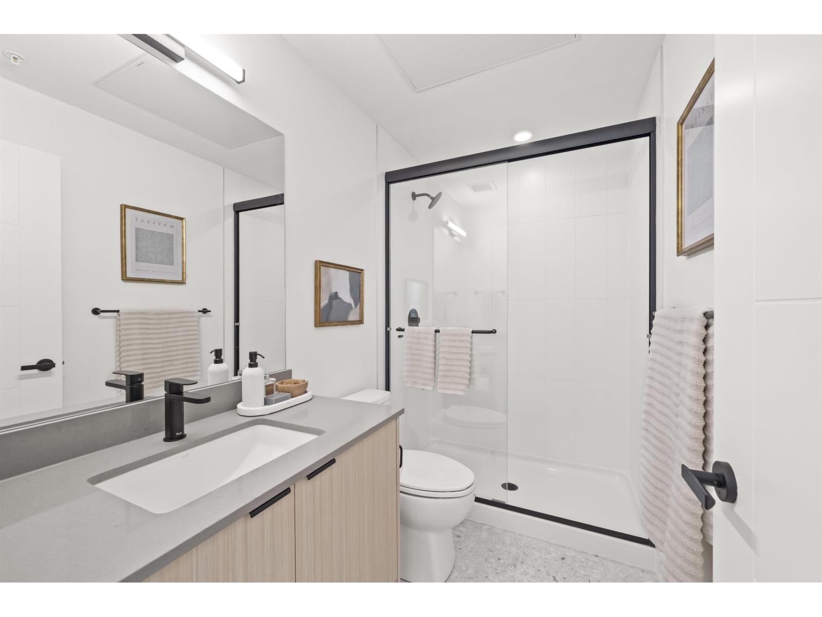 419 13455 94a Avenue Property Photo 14