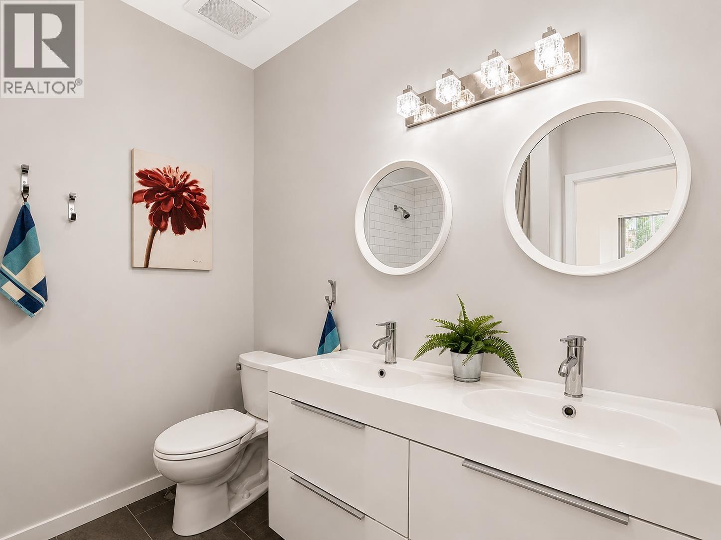 101 3070 Guildford Way Property Photo 15
