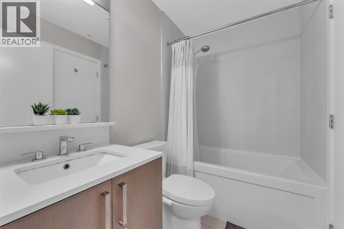 503 10033 River Drive Property Photo 24