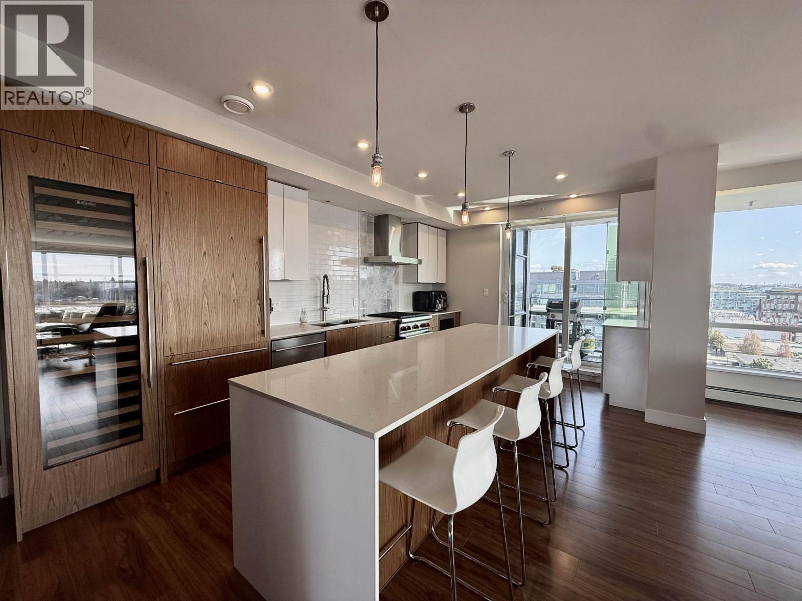 1702 159 W 2nd Avenue Property Photo 9
