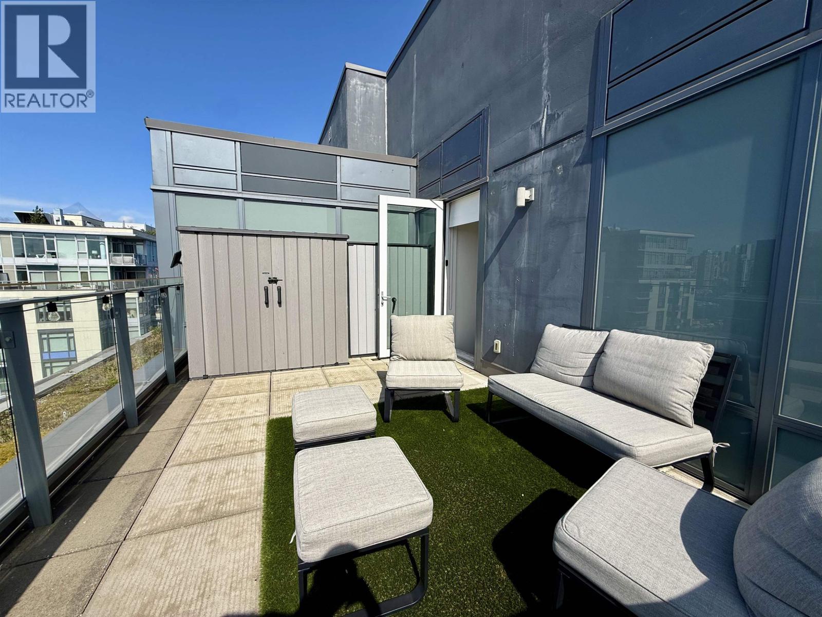 1702 159 W 2nd Avenue Property Photo 32