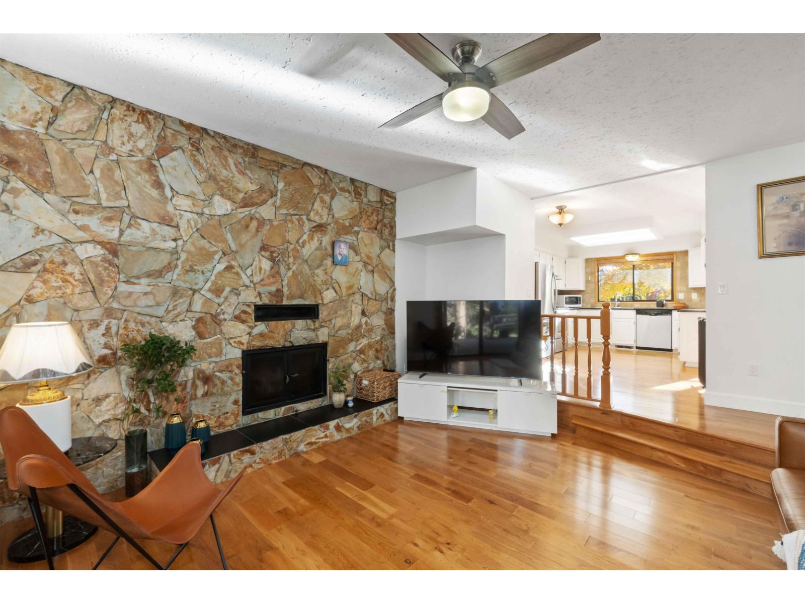 34869 Everett Drive Property Photo 10