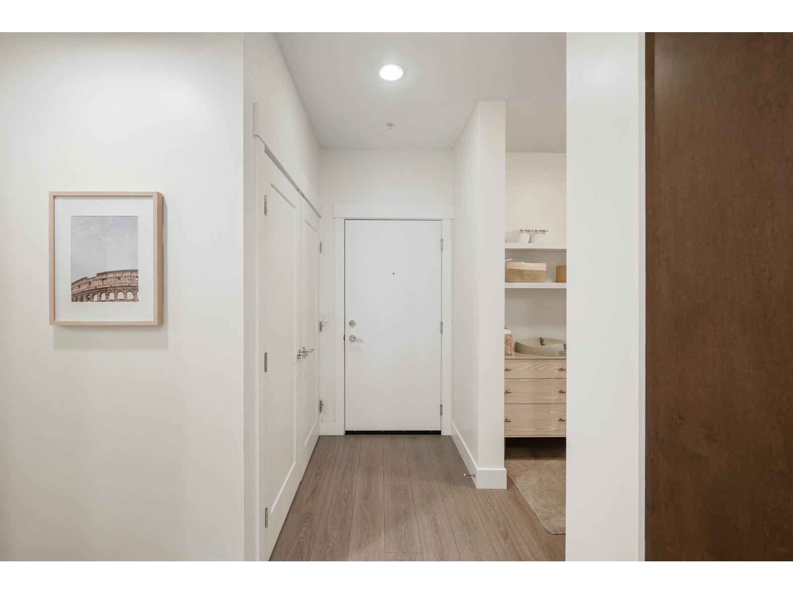 113 22087 49 Avenue Property Photo 10