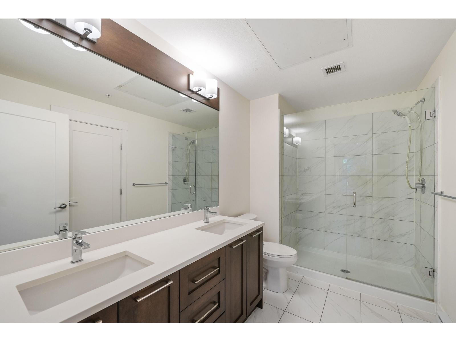 113 22087 49 Avenue Property Photo 16