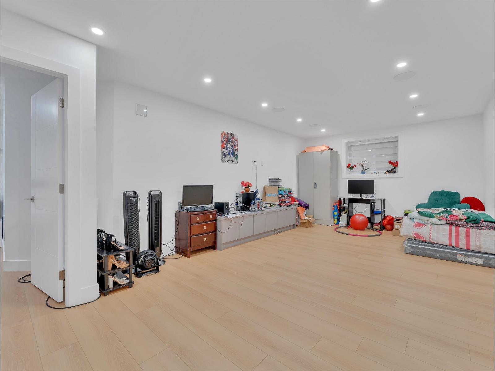 11553 75a Avenue Property Photo 25