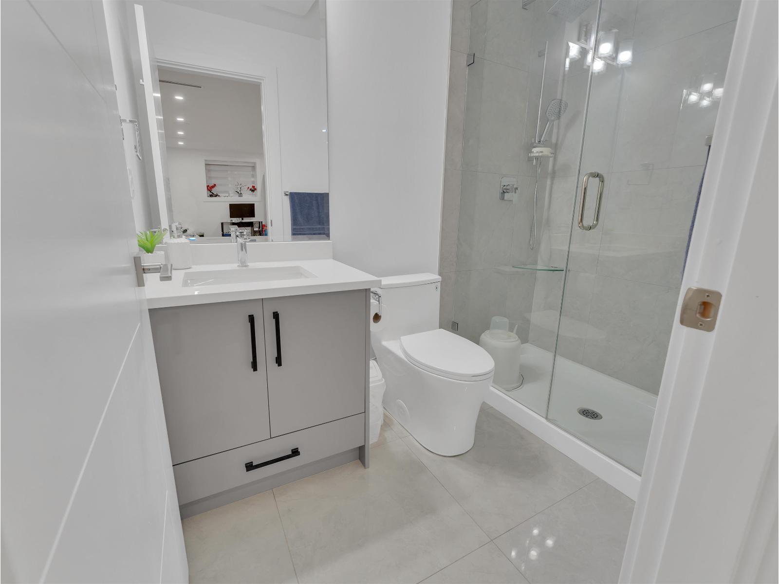 11553 75a Avenue Property Photo 27