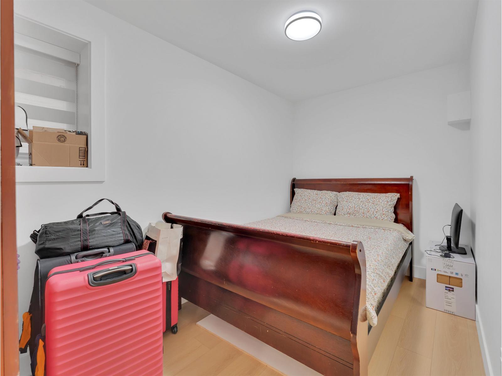 11553 75a Avenue Property Photo 28