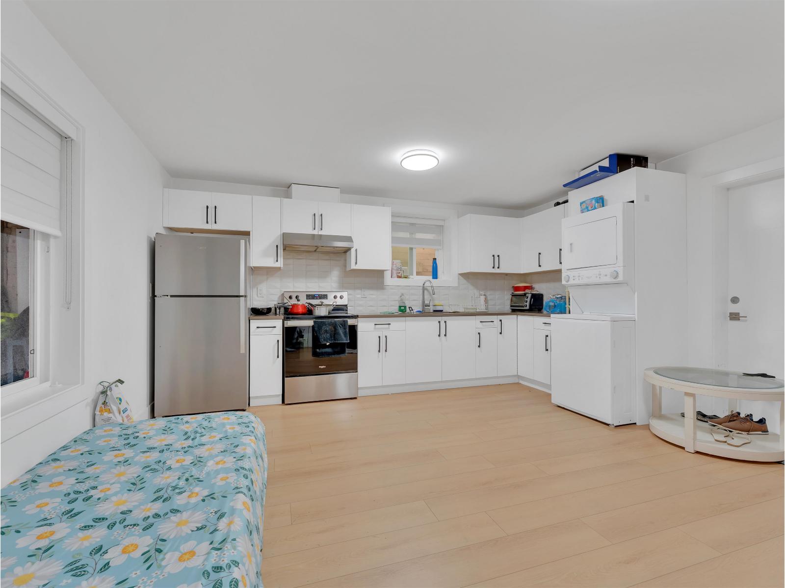 11553 75a Avenue Property Photo 32