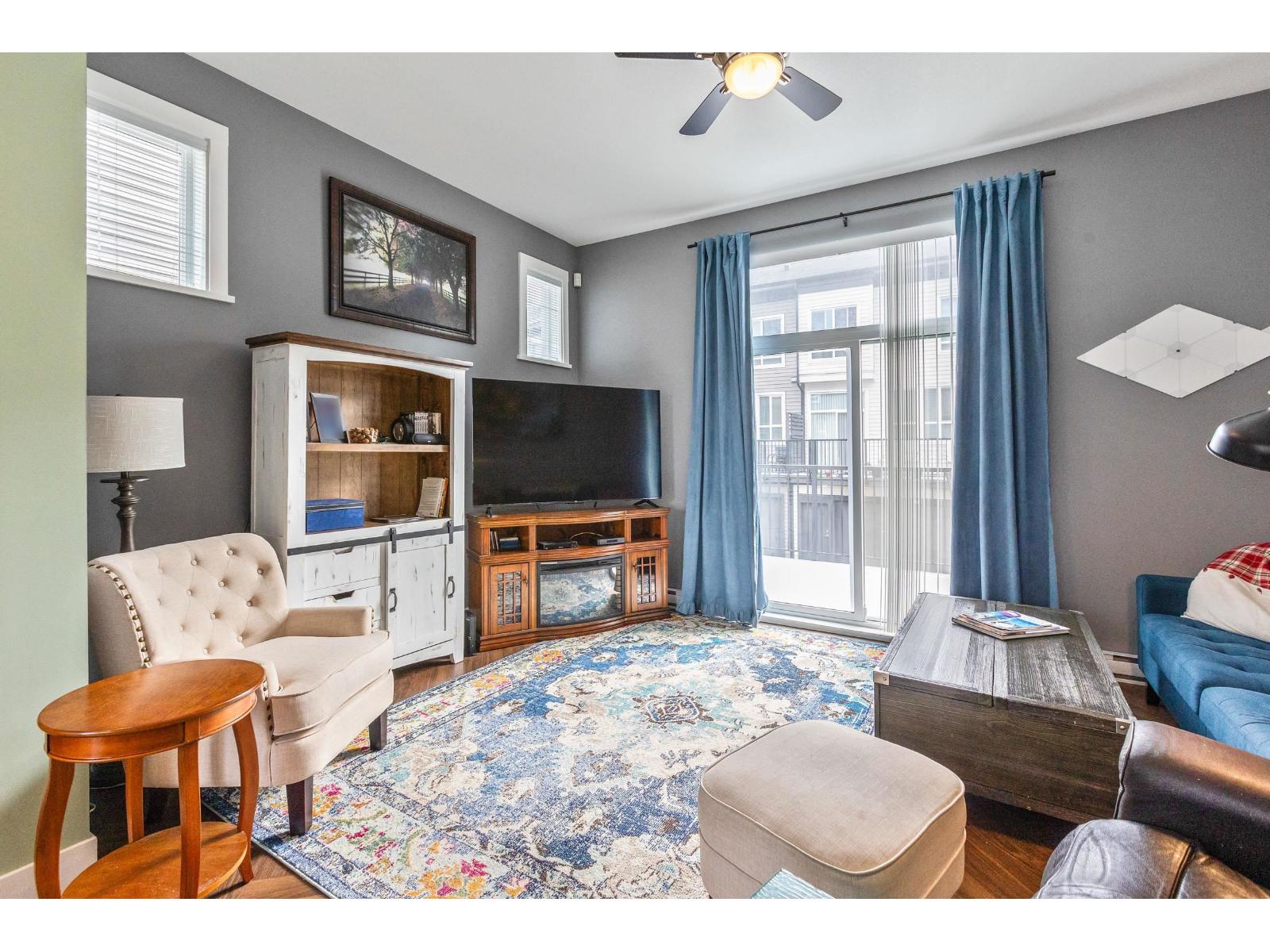 5 15938 27 Avenue Property Photo 7