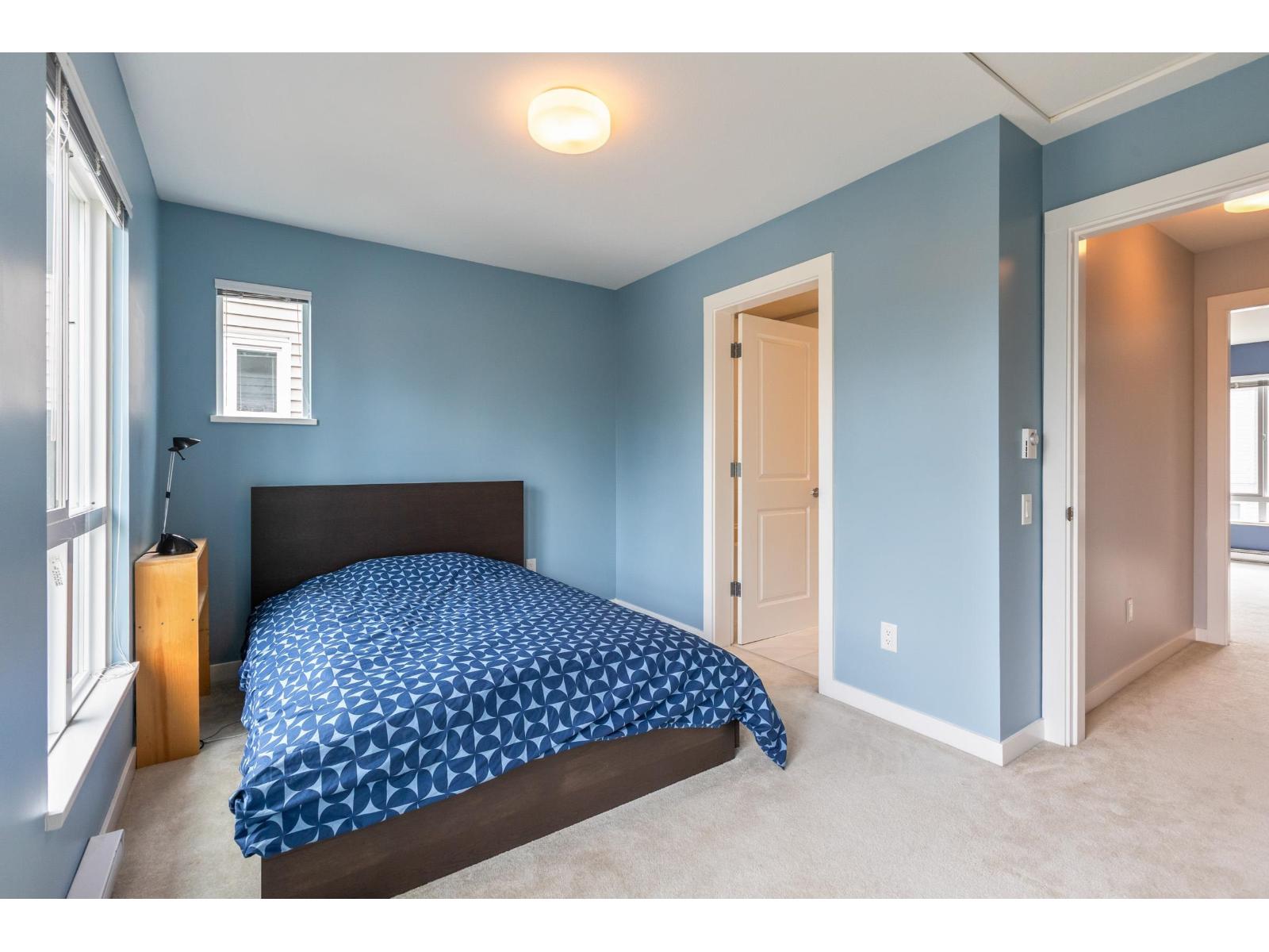 5 15938 27 Avenue Property Photo 23