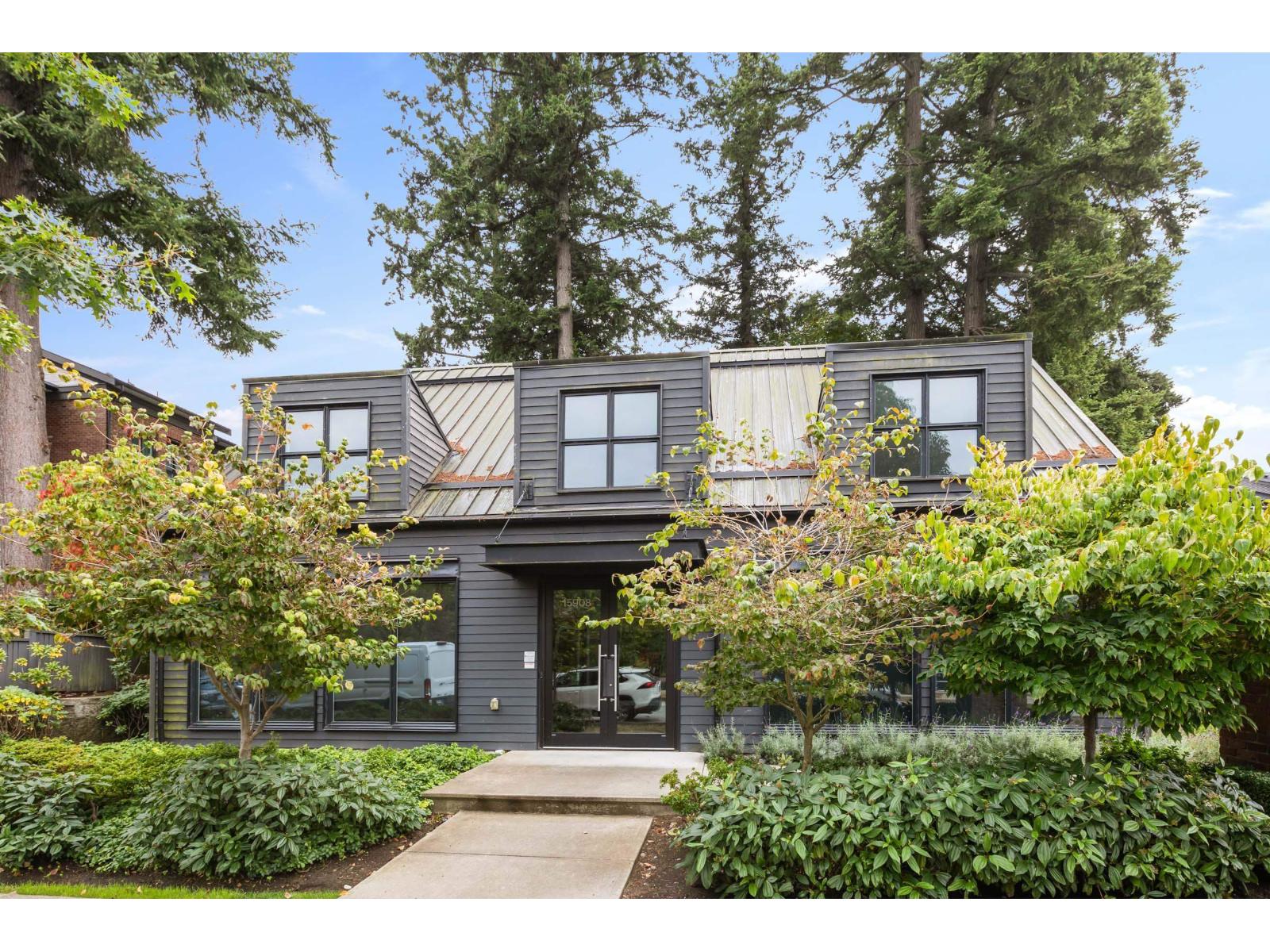 5 15938 27 Avenue Property Photo 27