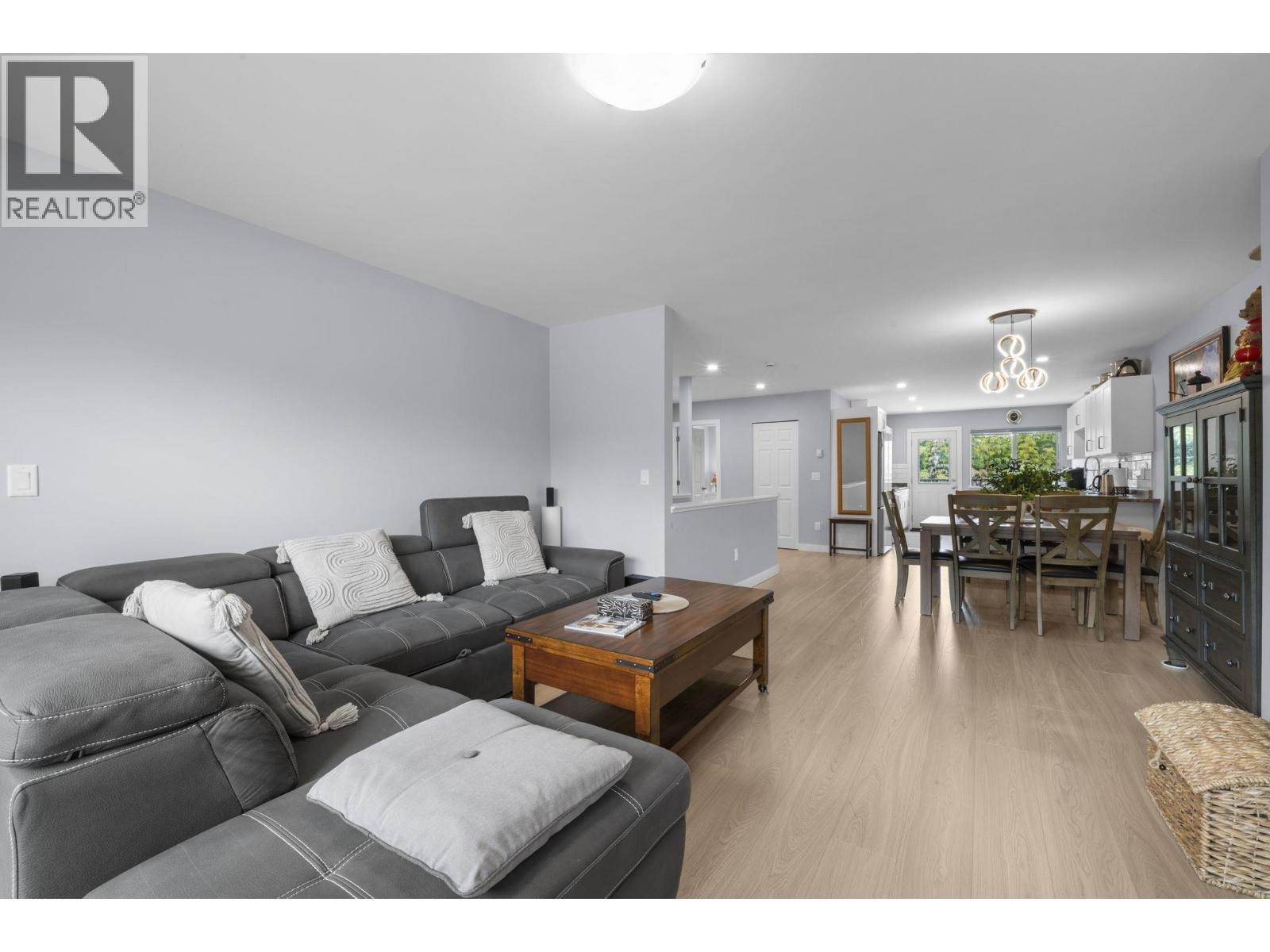 7737 Allman Street Property Photo 4