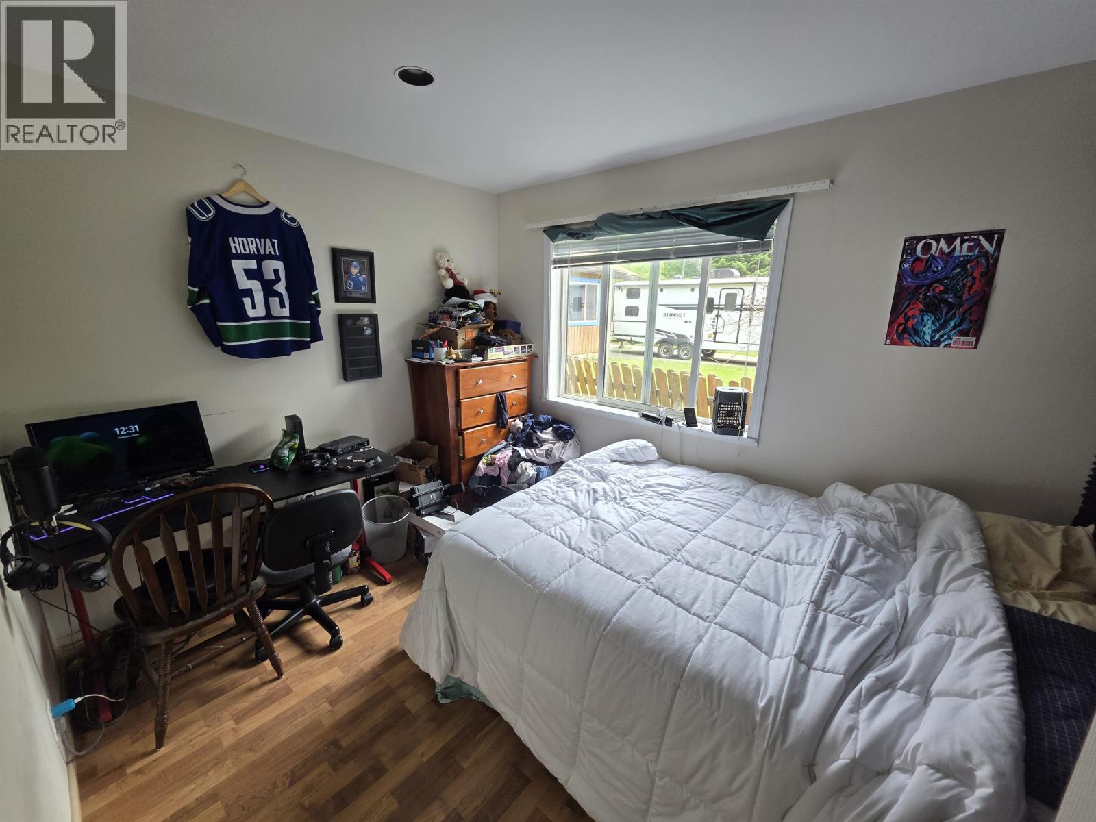 4932 Graham Avenue Property Photo 12