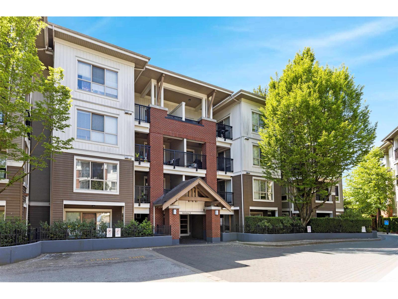 B304 8929 202 Street Property Photo 31