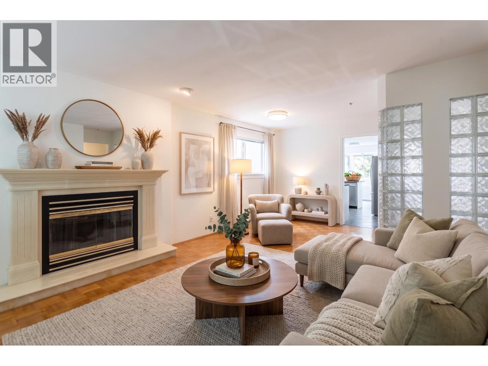 6775 Culloden Street Property Photo 4